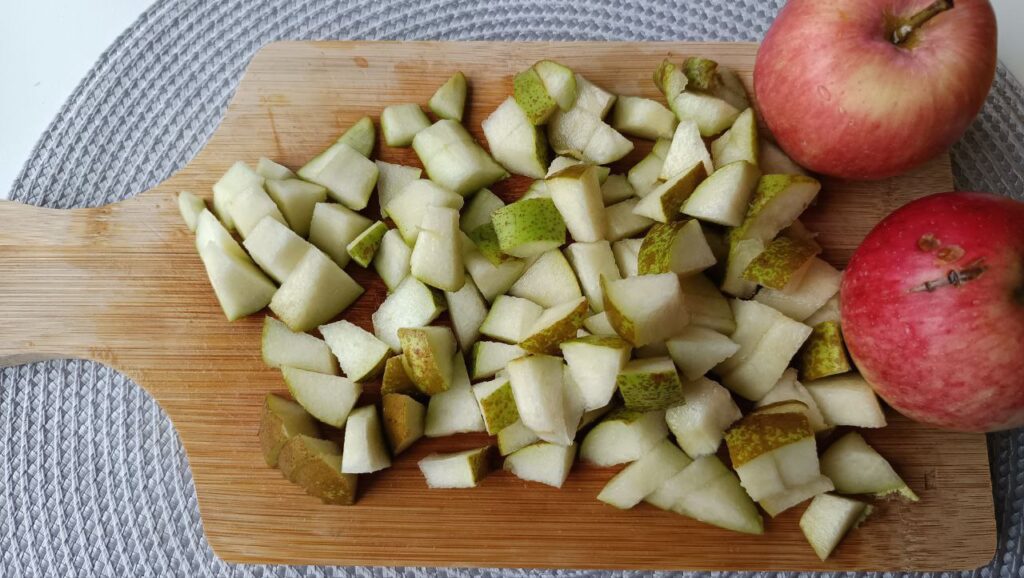 decoupage-des-fruits-compote-pomme-poire-sans-sucre