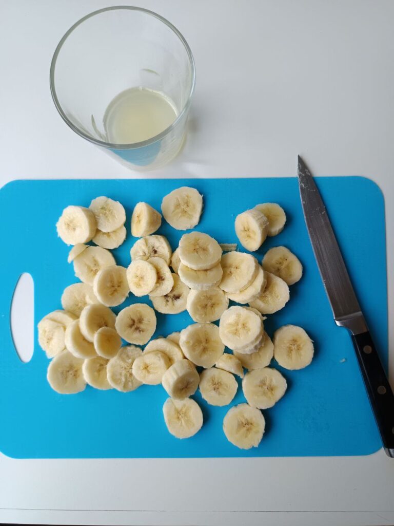 decoupage-banane-compote-banane-citron