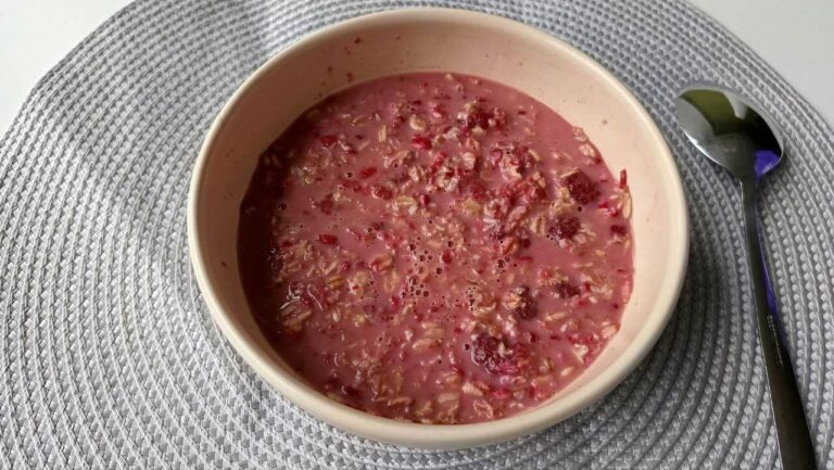 overnight-porridge-healthy-framboise