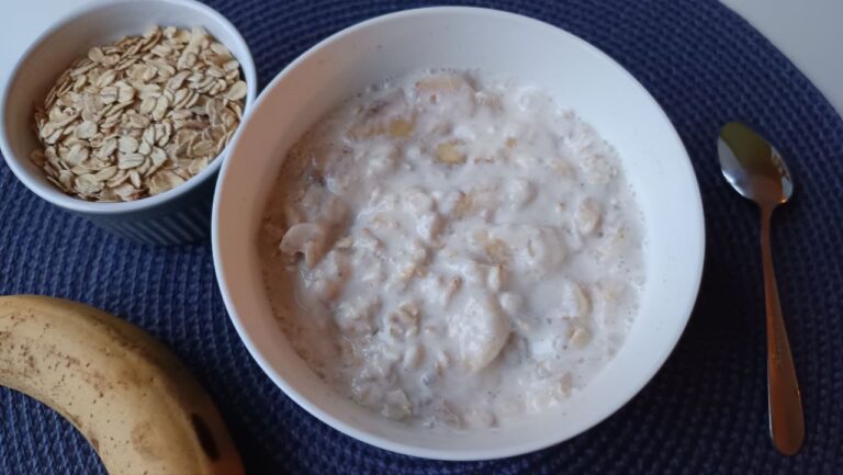 overnight-porridge-fromage-blanc-banane