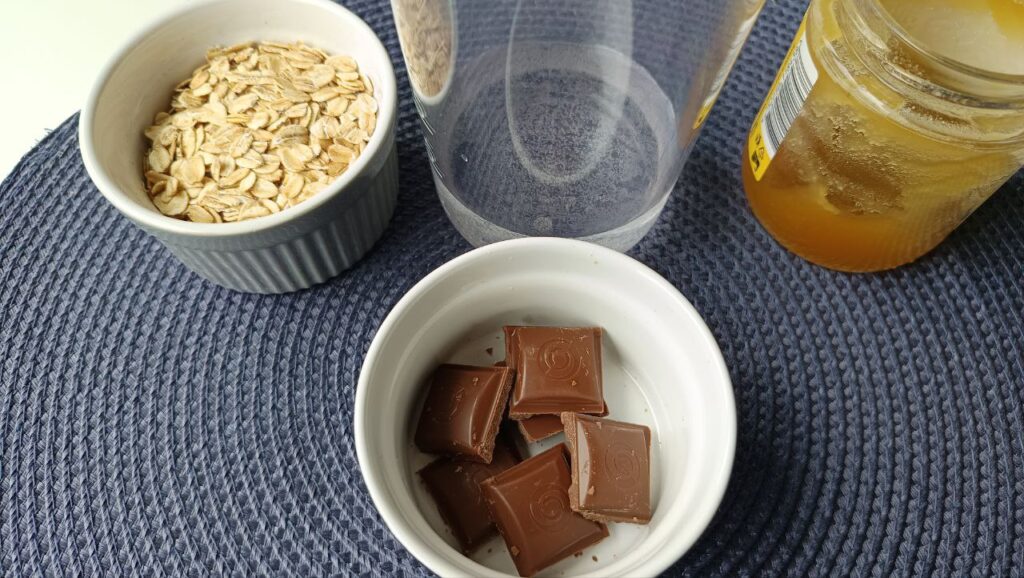 ingredients-overnight-porridge-chocolat