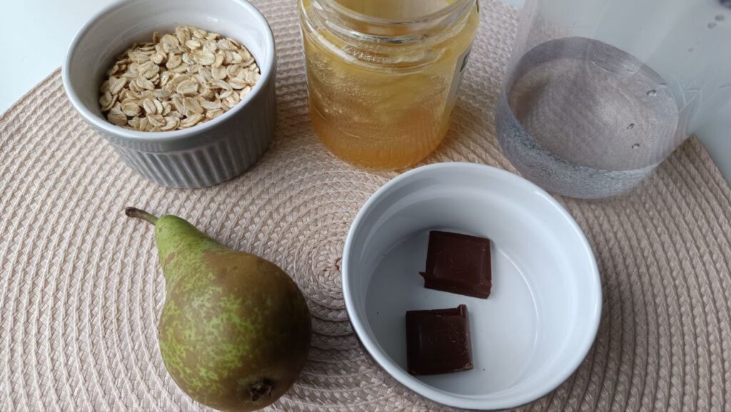 ingredients-porridge-poire-chocolat