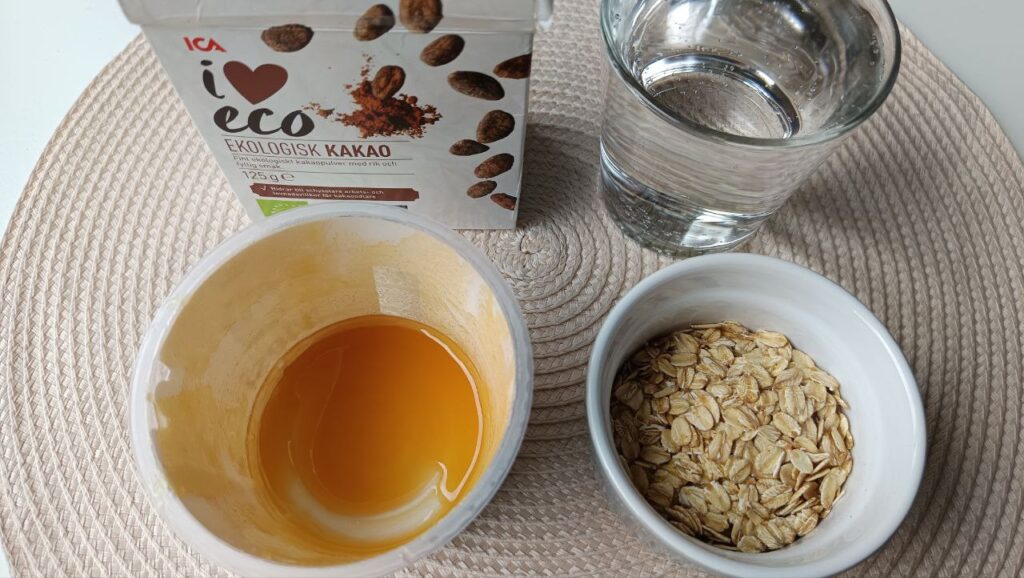 ingredients-smoothie-cacao