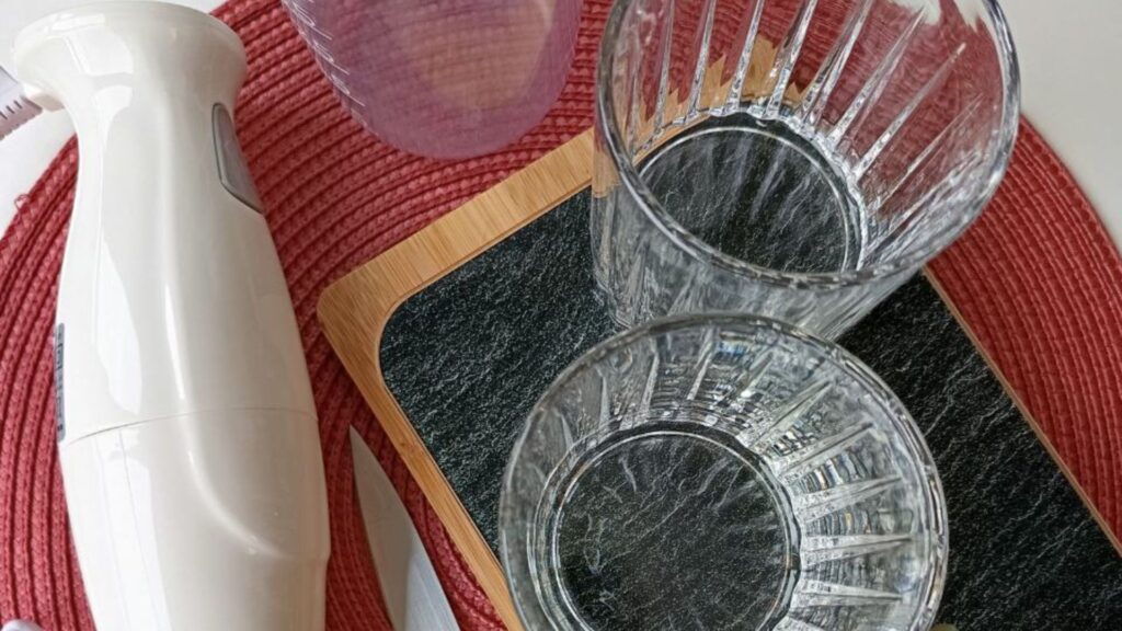 materiel-smoothie-fruit-rouge