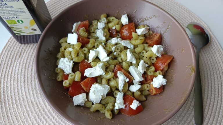 salade-pate-pesto-feta
