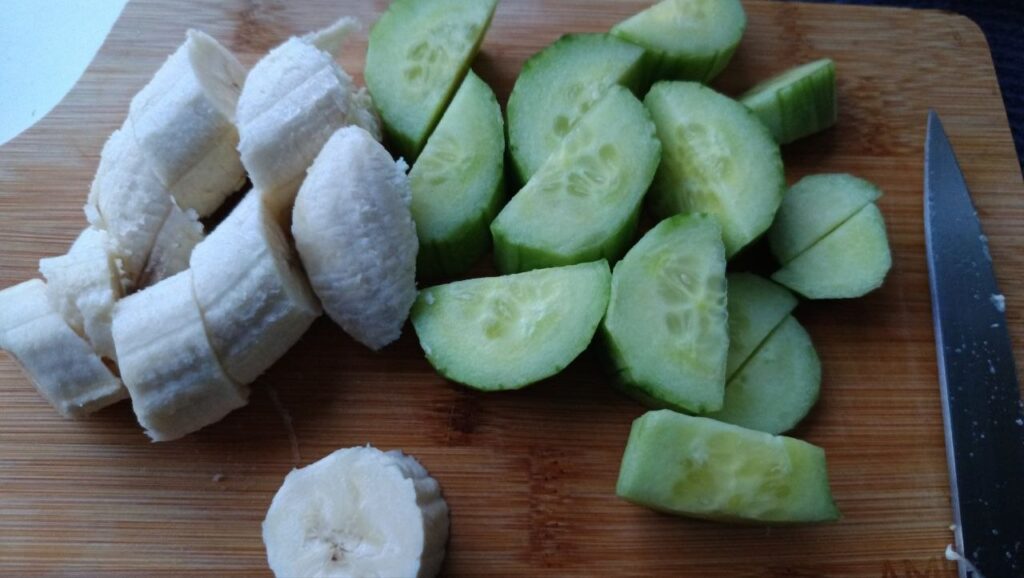 decoupe-des-aliments-smoothie-concombre