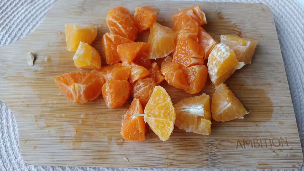 decoupe-des-clementines-smoothie-clementine