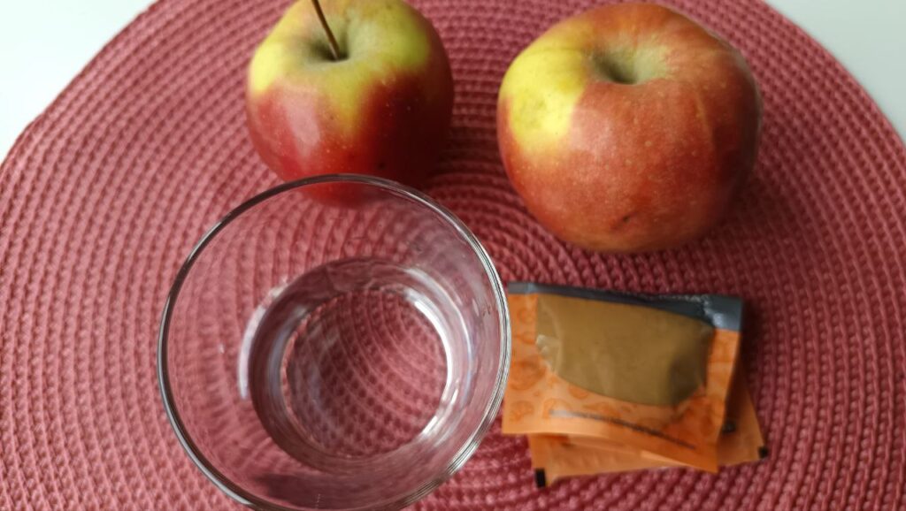ingredients-compote-pomme-cannelle