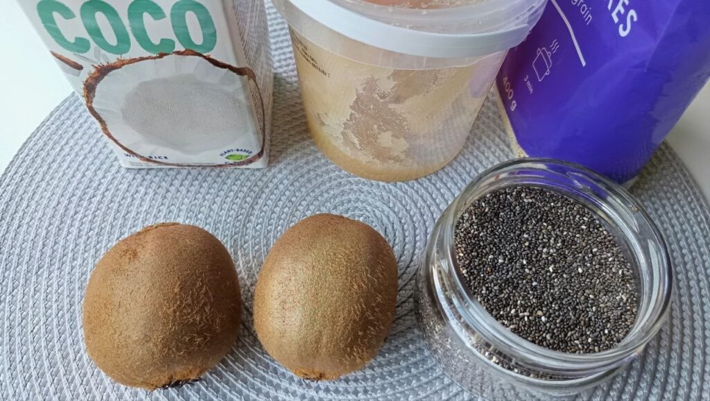 ingredients-smoothie-kiwi