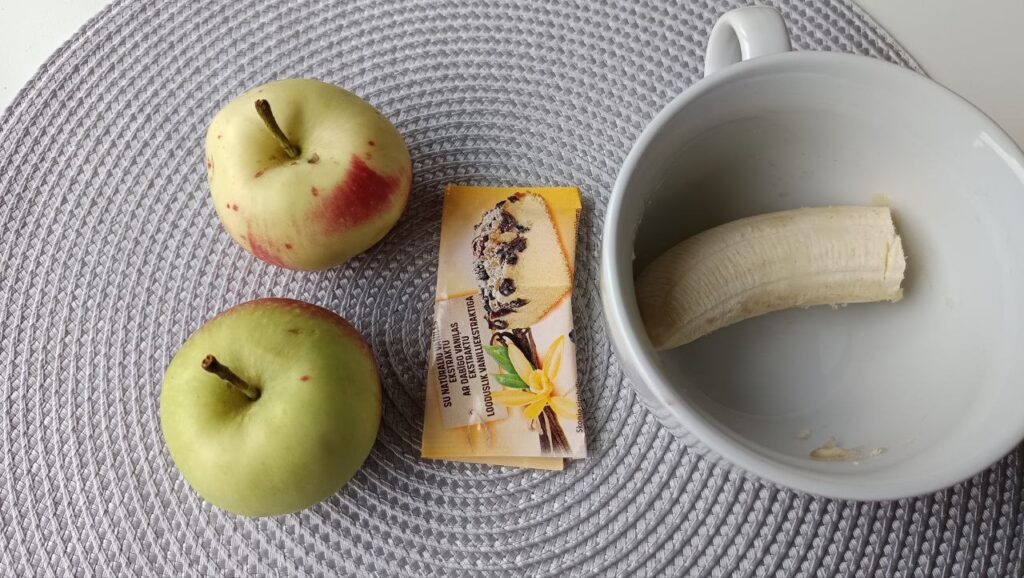 ngredients-compote-pomme-banane-vanille