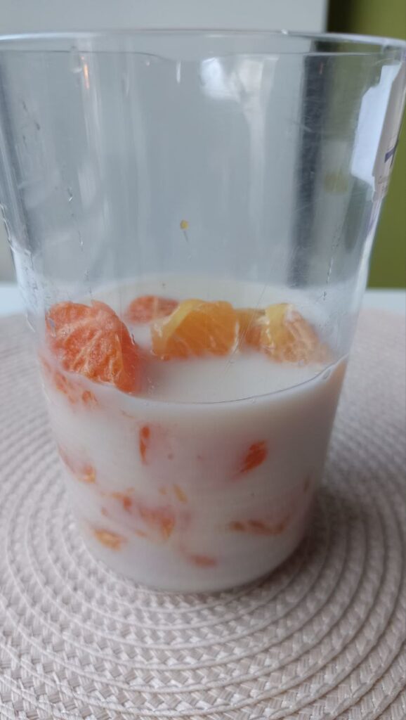 preparation-du-smoothie-clementine