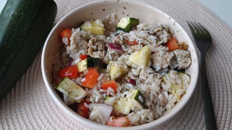 salade-froide-composee-porc-legume-riz