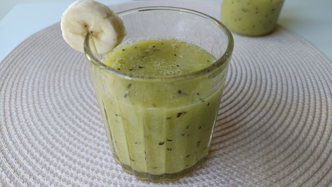 smoothie-kiwi-orange