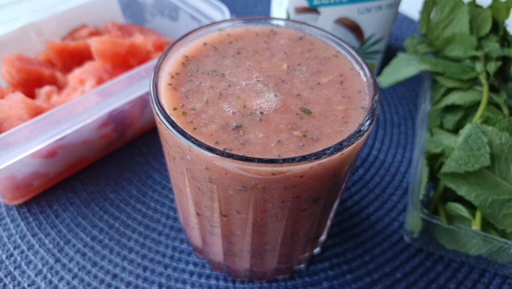 smoothie-pasteque-lait-coco-menthe